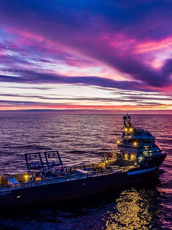 PetroMarker_OlympicCommander_BarentsSea